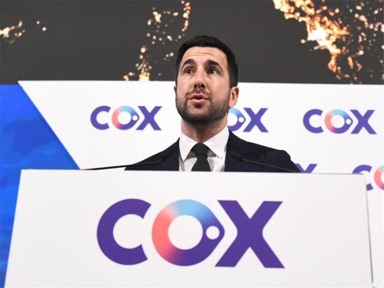 مجرد لعبة.. إنريكي ريكيلمي يعلق على استياء ممثلي هالاند بعد ارتباط اسمه بـ ريال مدريد مجرد لعبة.. إنريكي ريكيلمي يعلق على استياء ممثلي هالاند بعد ارتباط اسمه بـ ريال مدريد