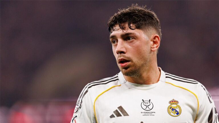 فالفيردي: لم أتخيل أن أصبح قائدًا لـ ريال مدريد.. وأتمنى الفوز بـ كأس العالم