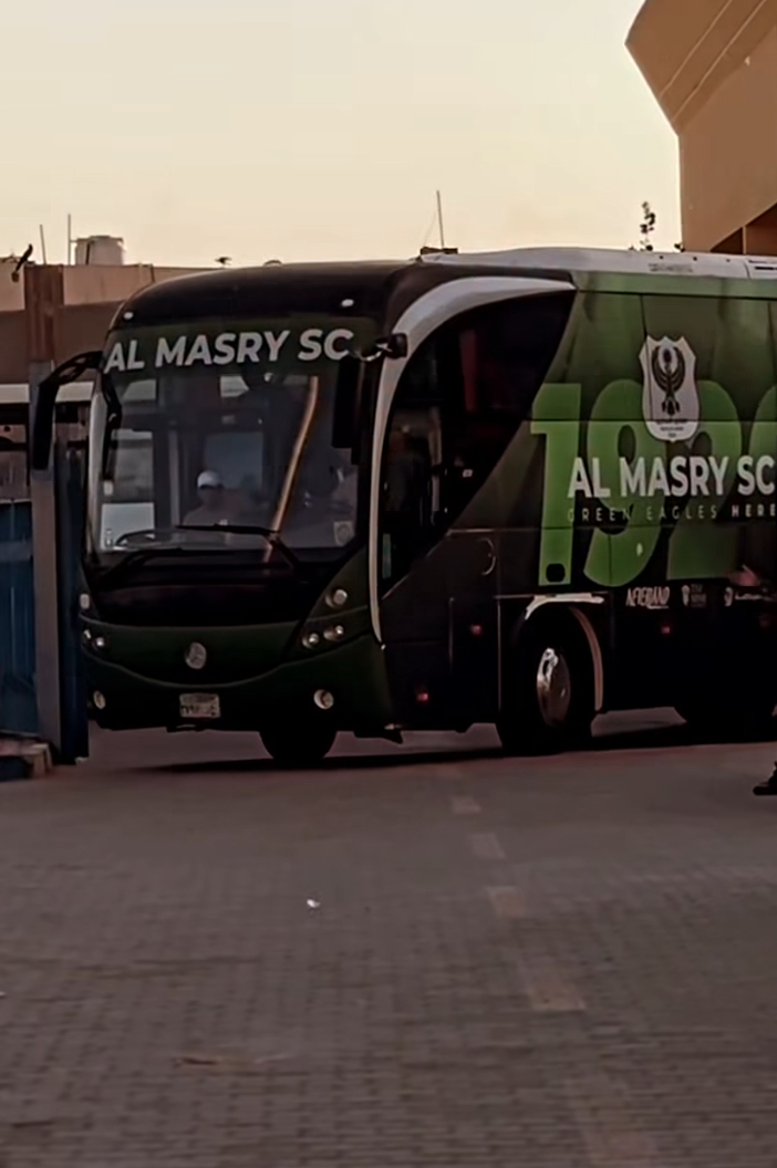 وصول حافلة المصري إلى استاد السويس استعدادًا لمواجهة إنبي في نهائي كأس عاصمة مصر 2 وصول حافلة المصري إلى استاد السويس استعدادًا لمواجهة إنبي في نهائي كأس عاصمة مصر