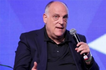 تيباس يعلق على عودة مورينيو.. ويحذر ريال مدريد بشأن صفقة الـ 150 مليون يورو تيباس يعلق على عودة مورينيو.. ويحذر ريال مدريد بشأن صفقة الـ 150 مليون يورو