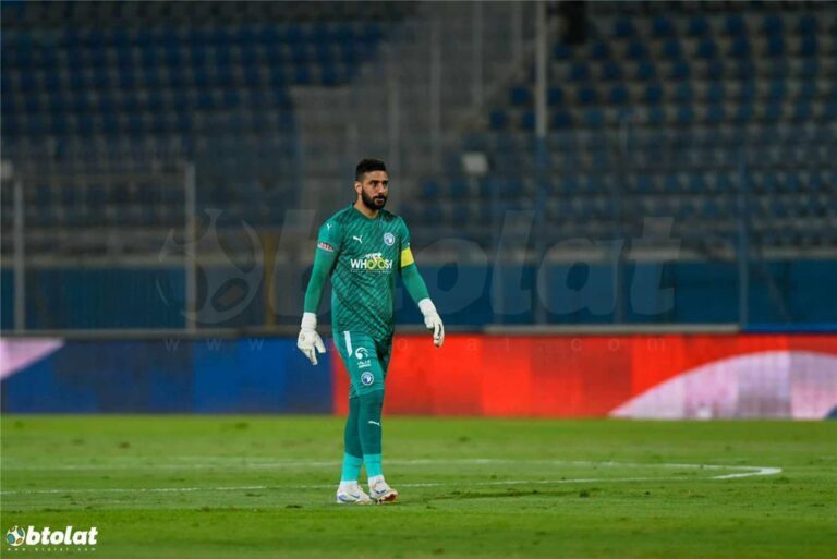 أحمد الشناوي: لعبت لأكبر ناديين في مصر.. ولم أتوقع فوز الزمالك بالدوري أحمد الشناوي: لعبت لأكبر ناديين في مصر.. ولم أتوقع فوز الزمالك بالدوري