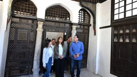 رئيس الوزراء يتفقد أعمال تطوير قلب مدينة رشيد التاريخية.. ورفع كفاءة وإعادة إحياء منزل الأماصيلي التراثي.. صور