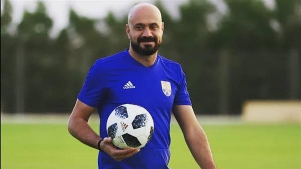 خاص| رضا شحاتة يقترب من الانضمام للجهاز الفني الجديد للأهلي بقيادة حسين عموتة خاص| رضا شحاتة يقترب من الانضمام للجهاز الفني الجديد للأهلي بقيادة حسين عموتة