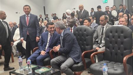 شريف فتحي يشيد بالتعاون الثقافي بين مصر وأوزبكستان خلال فعالية بالمتحف المصري الكبير شريف فتحي يشيد بالتعاون الثقافي بين مصر وأوزبكستان خلال فعالية بالمتحف المصري الكبير