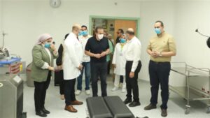 وزير الصحة يتفقد مركز طب أسرة أتليدم ومستشفى ملوي التخصصي بالمنيا