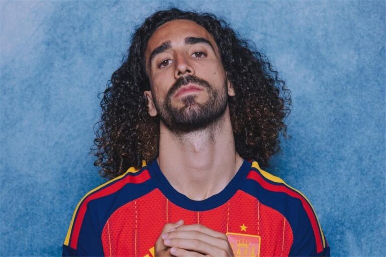 دي لا فوينتي يوضح موقفه من انتقال كوكوريلا إلى ريال مدريد