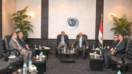 4 وزراء يبحثون مع البنك الدولي محاور استراتيجية الاستثمار الأجنبي المباشر