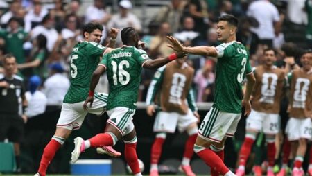 مباراة المكسيك وكوريا الجنوبية تحسم أولى بطاقات الصعود للدور الـ 32