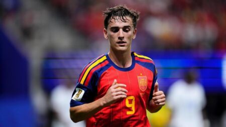 جافي يعترف: صفقة ريال مدريد السرية فاجأتنا.. وأتمنى ضم لاعب إسباني لـ برشلونة جافي يعترف: صفقة ريال مدريد السرية فاجأتنا.. وأتمنى ضم لاعب إسباني لـ برشلونة