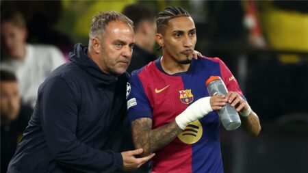 فليك يحسم موقفه من رحيل رافينها إلى الدوري السعودي