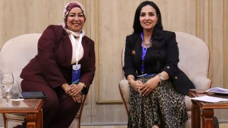 غادة عبد الرحيم تشيد بمنظمي الملتقى العربي للصحة النفسية وتثمن جهودهم العلمية