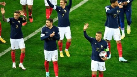 كأس العالم 2026.. انطلاق مباراة فرنسا والعراق كأس العالم 2026.. انطلاق مباراة فرنسا والعراق