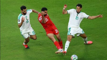 كأس العالم، جويري تميمة الحظ في فوز الجزائر أمام الأردن