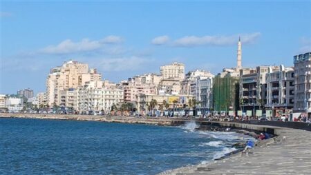 القاهرة 35 والصعيد يتجاوز الأربعينيات، درجات الحرارة اليوم الأربعاء في محافظات مصر