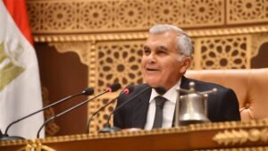 رئيس الشيوخ مهنئًا محمد لطفي بالوسام الملكي البريطاني: تتويج لمسيرة مهنية وأكاديمية متميزة