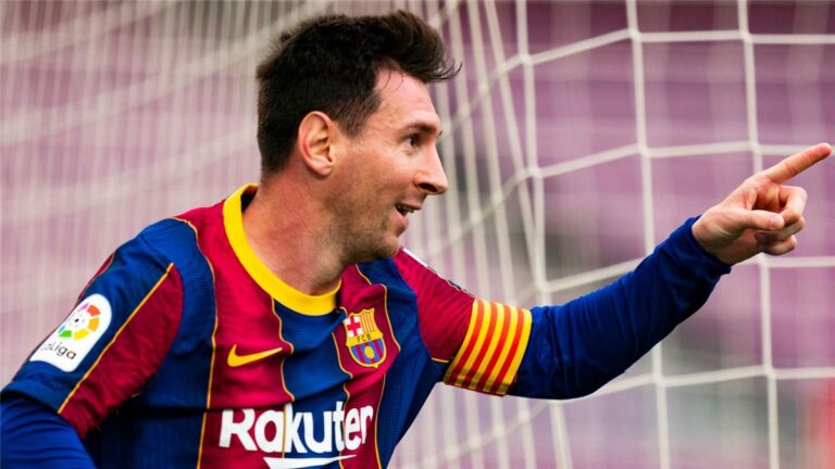 هل يواجه ليونيل ميسي برشلونة قبل انطلاق الموسم الجديد؟