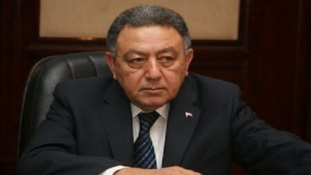 خالد عبدالغفار ينعي عمرو حلمي وزير الصحة الأسبق