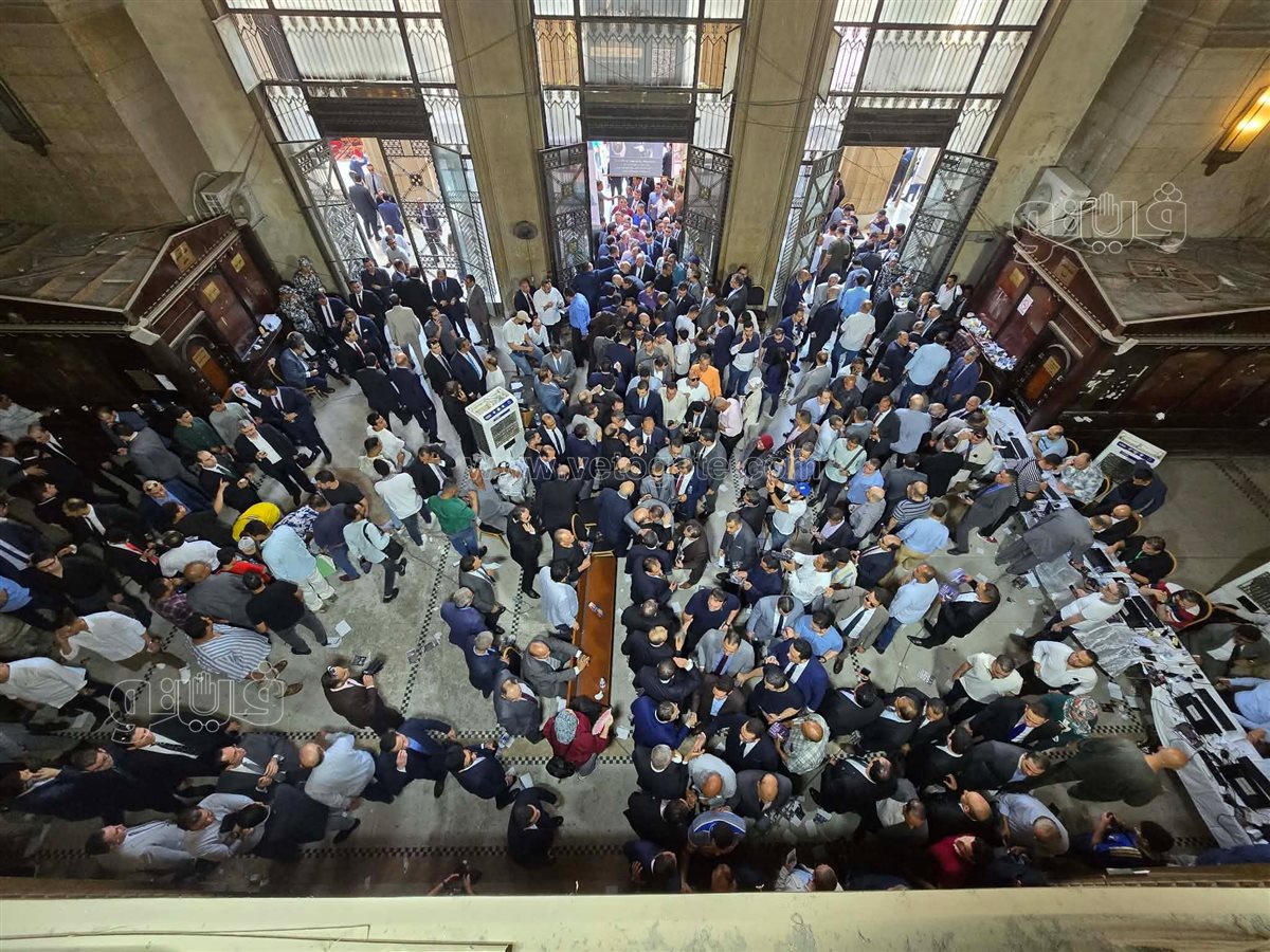 غلق باب التصويت في انتخابات نادي القضاة وبدء إجراءات فرز الأصوات (فيديو وصور) 1 غلق باب التصويت في انتخابات نادي القضاة وبدء إجراءات فرز الأصوات (فيديو وصور)