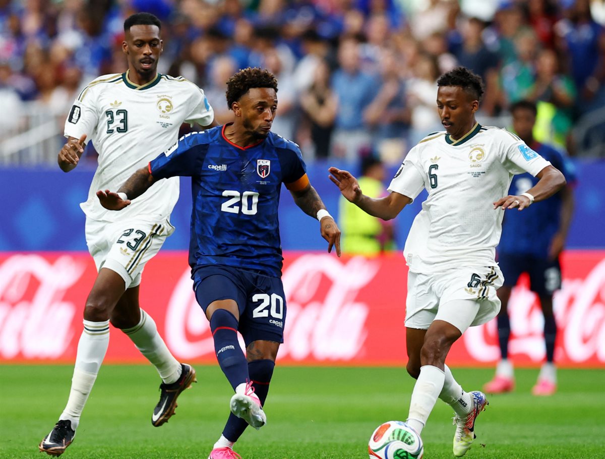 كأس العالم 2026، تعادل سلبي بين السعودية والرأس الأخضر بعد 20 دقيقة 1 كأس العالم 2026، تعادل سلبي بين السعودية والرأس الأخضر بعد 20 دقيقة