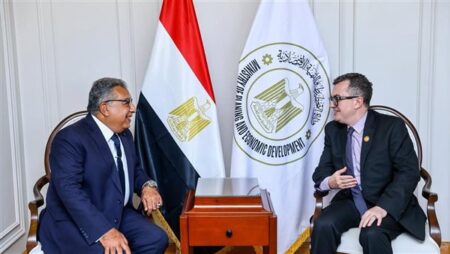 وزير التخطيط: آليات رقابية صارمة لمتابعة المشروعات عبر الربط الإلكتروني مع "المالية" و"بنك الاستثمار القومي"