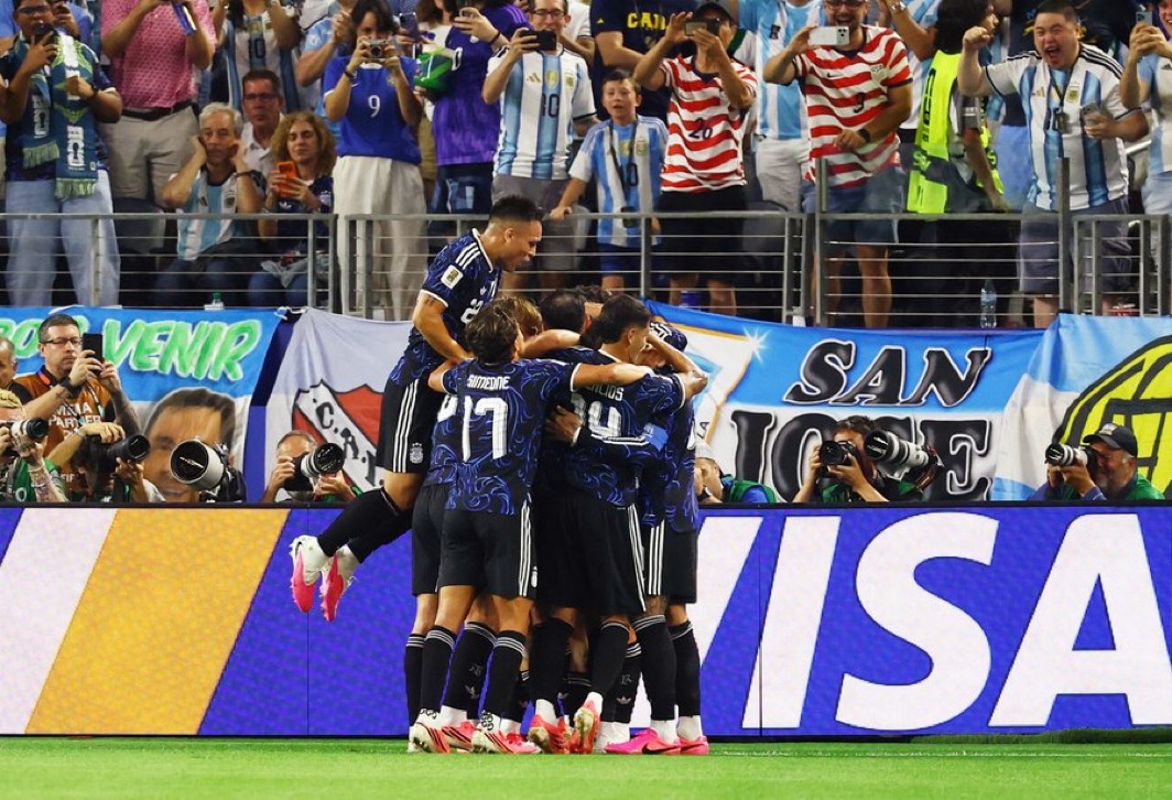كأس العالم 2026، الأرجنتين تضرب الأردن بثنائية نظيفة في الشوط الأول (فيديو) 7 كأس العالم 2026، الأرجنتين تضرب الأردن بثنائية نظيفة في الشوط الأول (فيديو)