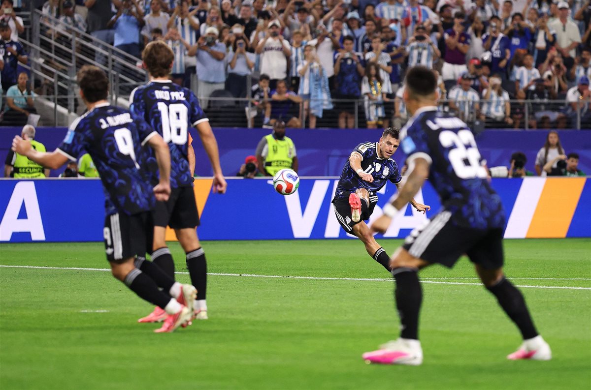 ملخص مباراة الأرجنتين والأردن في كأس العالم 2026 (فيديو) 5 ملخص مباراة الأرجنتين والأردن في كأس العالم 2026 (فيديو)