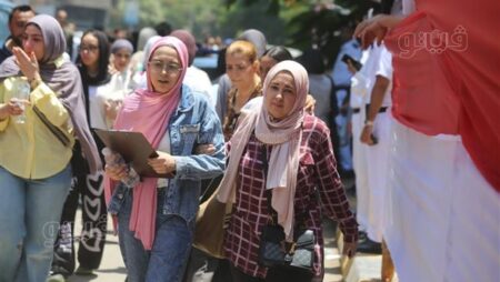 30 صورة ترصد ردود فعل طلاب الثانوية العامة بعد امتحان اللغة العربية