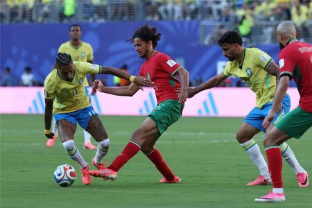 بينهم ليفربول.. أيوب بوعدي يشعل صراع كبار الدوري الإنجليزي على ضمه