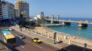 حالة الطقس غدا الثلاثاء، رياح وشبورة كثيفة وحرارة شديدة