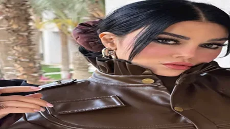 هيفاء وهبي بلوك جريء.. لماذا اختارت هذا اللون؟