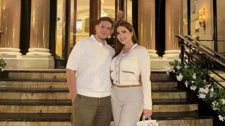 نسرين طافش تعلن انفصالها عن زوجها..وتعلق: "أرجو احترام الخصوصية"