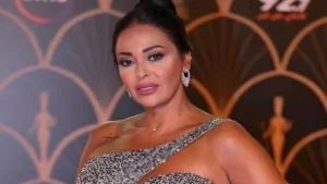 "اللي مع الكبير بيكبر".. داليا البحيري تروي كواليس أول تعاون جمعها بـ عادل إمام