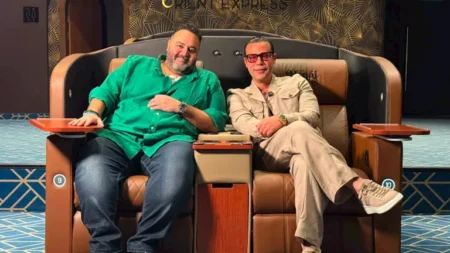 تركي آل الشيخ يعلن عرض فيلم "صقر وكناريا" في السينمات السعودية تركي آل الشيخ يعلن عرض فيلم "صقر وكناريا" في السينمات السعودية