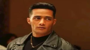من مدينة السلام.. محمد رمضان يروج لأغنيته "عالمي زي كريستيانو"
