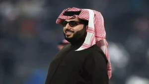 "احترافية وشجاعة".. تركي آل الشيخ يشيد بأحمد عز ومخرج مسلسل الأمير لهذا السبب