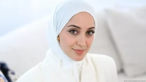 بعد تأهلها لنهائيات ملكة جمال ألمانيا.. أجمل إطلالات بشرى سيد