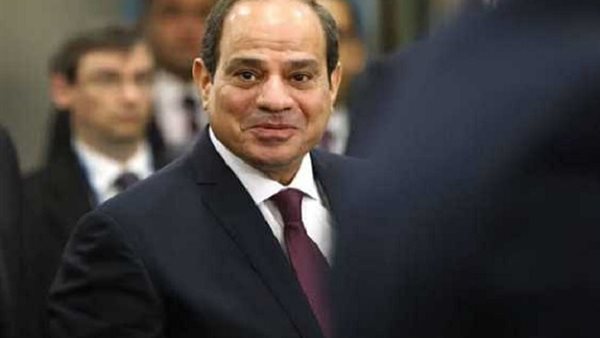 السيسي يؤكد لطلاب الأكاديمية العسكرية ضرورة بذل أقصى جهد ممكن والتطوير المستمر لقدراتهم السيسي يؤكد لطلاب الأكاديمية العسكرية ضرورة بذل أقصى جهد ممكن والتطوير المستمر لقدراتهم