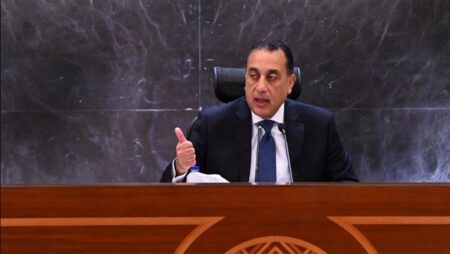 رئيس الوزراء: زيادة 30% في مخصصات الصحة و20% للتعليم و90 مليار جنيه لبرنامج مساندة الإنتاج والصادرات.. وحان الوقت لتطبيق الدعم النقدي لكي يصل إلى مستحقيه