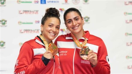 مصر ترفع رصيدها إلى 10 ميداليات في اليوم الثاني ببطولة أفريقيا للسلاح بكوت ديفوار مصر ترفع رصيدها إلى 10 ميداليات في اليوم الثاني ببطولة أفريقيا للسلاح بكوت ديفوار