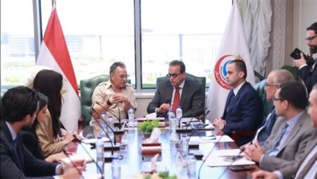 وزير الصحة يبحث مع «سان دوناتو» الإيطالية تشغيل وإدارة مستشفى هليوبوليس الجديد