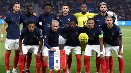 انطلاق مباراة فرنسا والسنغال بكأس العالم انطلاق مباراة فرنسا والسنغال بكأس العالم