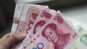 سعر الـ100 ين الياباني مقابل الجنيه في البنك المركزي صباح اليوم