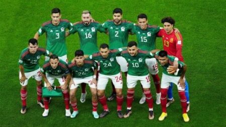التشكيل الرسمي لمباراة المكسيك وكوريا الجنوبية في كأس العالم 2026 التشكيل الرسمي لمباراة المكسيك وكوريا الجنوبية في كأس العالم 2026