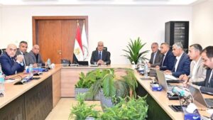 وزير الري يتابع حالة المنظومة المائية بزمام الدقهلية خلال فترة أقصى الاحتياجات المائية