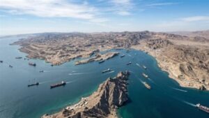 أبوبكر الديب يكتب: هندسة الجغرافيا الإقتصادية للشرق الأوسط.. الحرب تعيد كتابة قواعد الثروة والنفوذ في المنطقة.. والممرات المائية تتحول من نقاط عبور صامتة إلى مراكز سيادة وصناعة قرار دولي