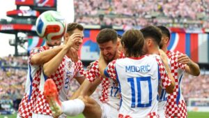 3 مقاعد متبقية، كرواتيا تنضم إلى قائمة المتأهلين لدور الـ32 من كأس العالم