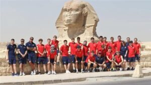 منتخب شباب روسيا يزور الأهرامات