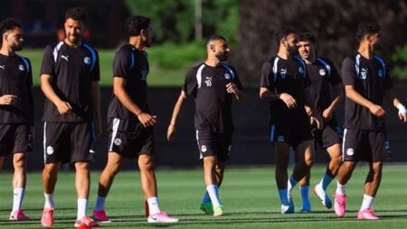 منتخب مصر يتدرب على أنغام "ياحبيبتي يا مصر" .. صور منتخب مصر يتدرب على أنغام "ياحبيبتي يا مصر" .. صور