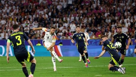 كأس العالم 2026.. اسكتلندا تعلن تشكيلها الرسمي أمام هايتي في افتتاح مشوارها بالمونديال كأس العالم 2026.. اسكتلندا تعلن تشكيلها الرسمي أمام هايتي في افتتاح مشوارها بالمونديال