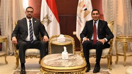 وزير الشباب يلتقي نظيره الليبي لبحث سبل تكثيف التعاون المشترك وزير الشباب يلتقي نظيره الليبي لبحث سبل تكثيف التعاون المشترك